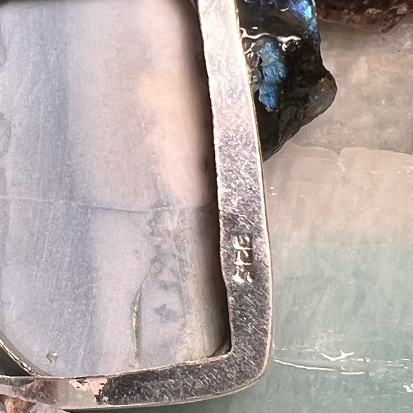 Australian blue opal  & chalcedony pendant (A-1) - Picture 3 of 4